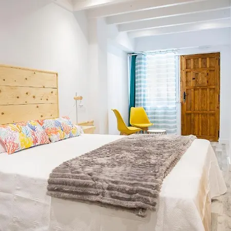 Hotel La Caracola 2*