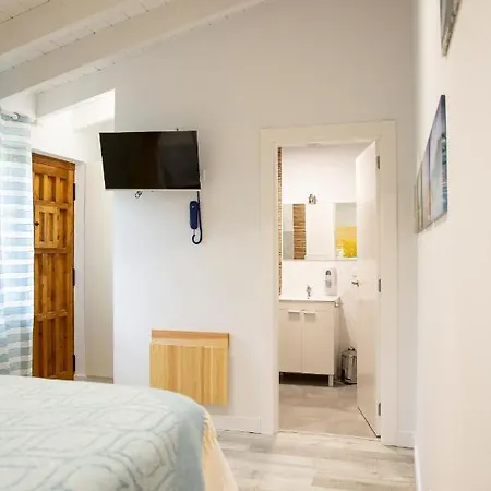 Hotel La Caracola 2*