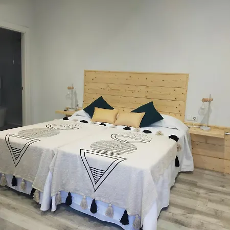 Hotel La Caracola 2*