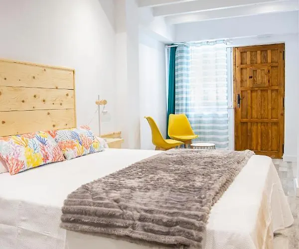 Hotel La Caracola 2*